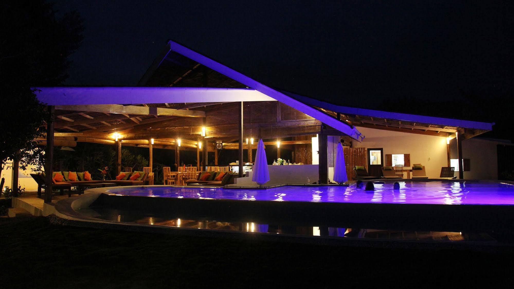 Kawayan Holiday Resort Siquijor Exterior photo